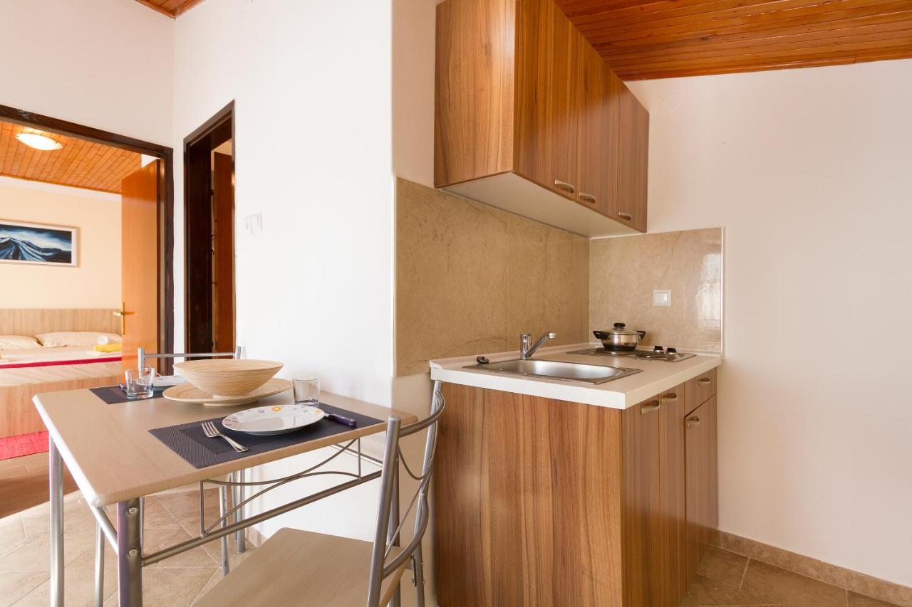 Weis Apartments Rovinj Eksteriør billede