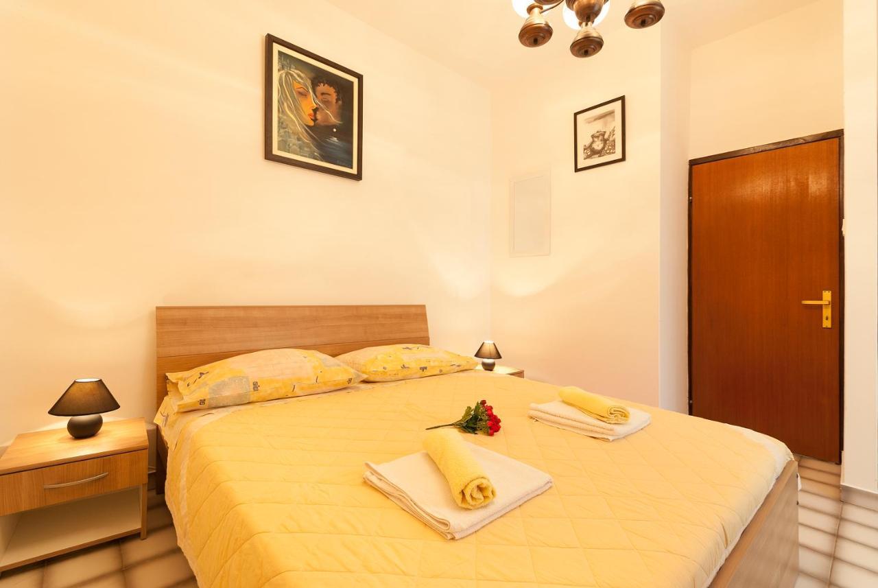 Weis Apartments Rovinj Værelse billede